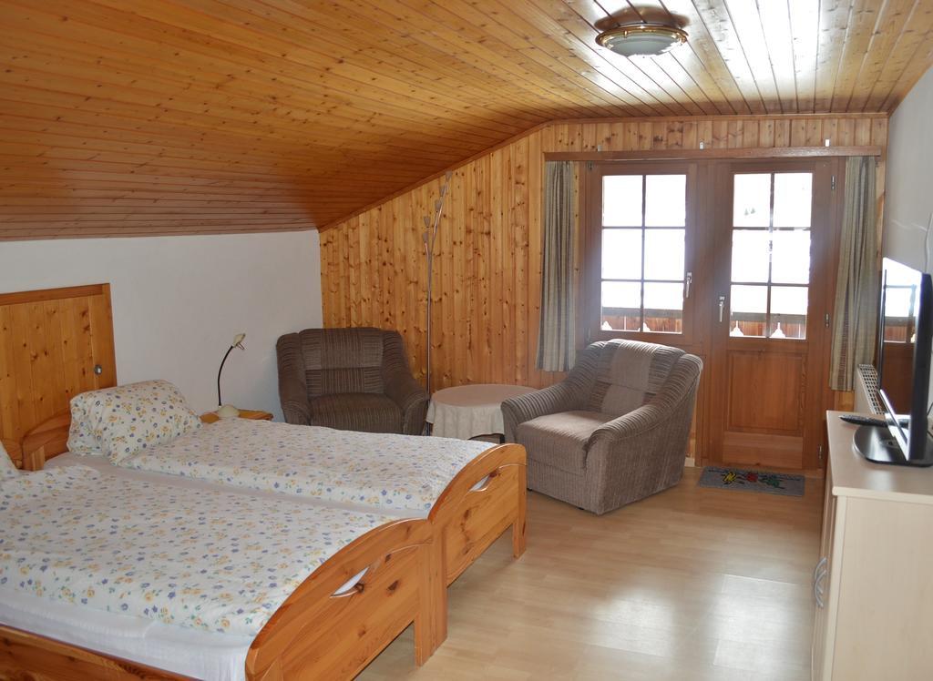 Hotel Grimsel Obergesteln Room photo